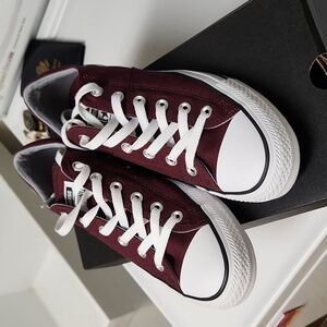 Converse Chuck Taylor Madison New In Box